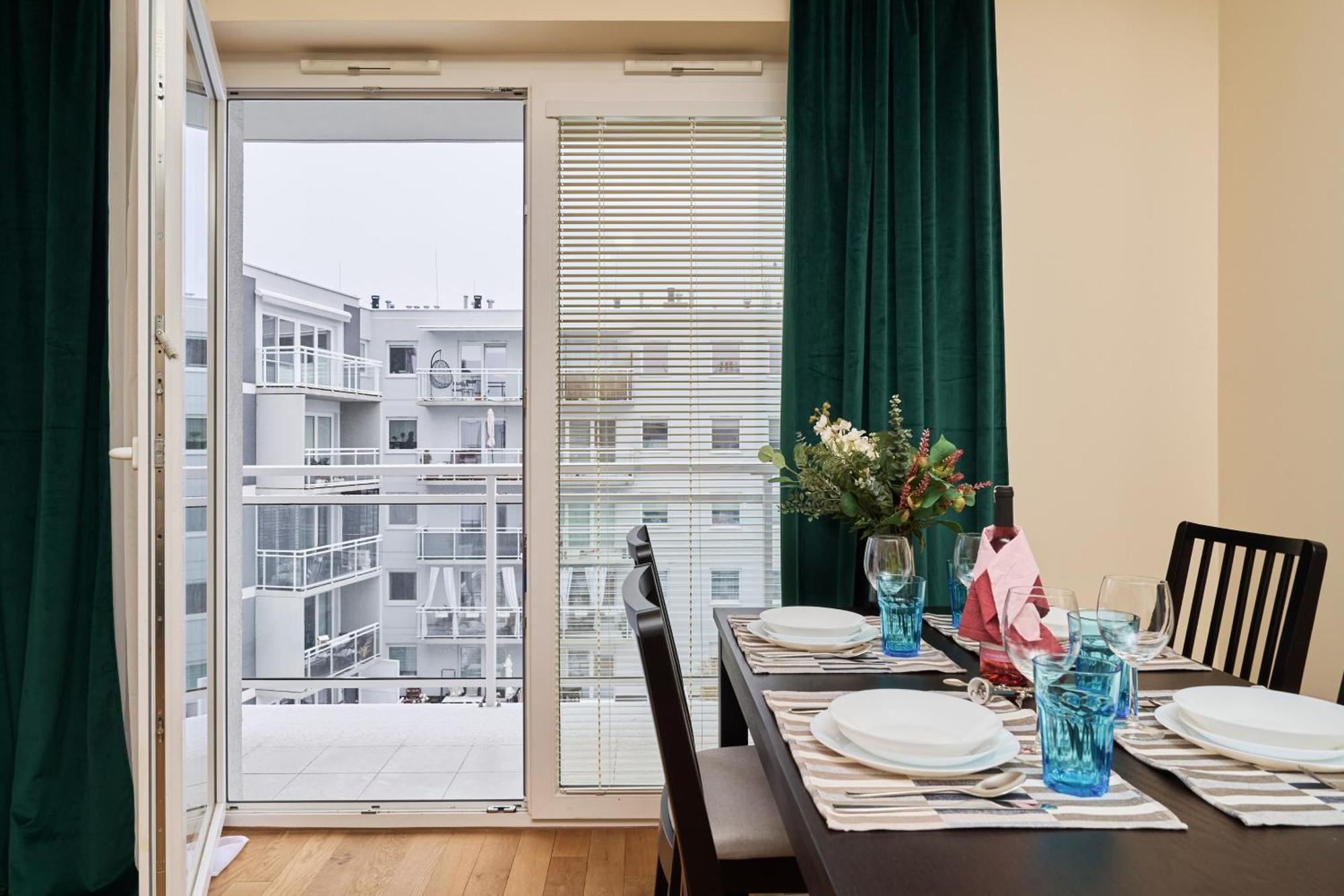 Wroclaw Rose Apartments By Noclegi Renters Exteriör bild