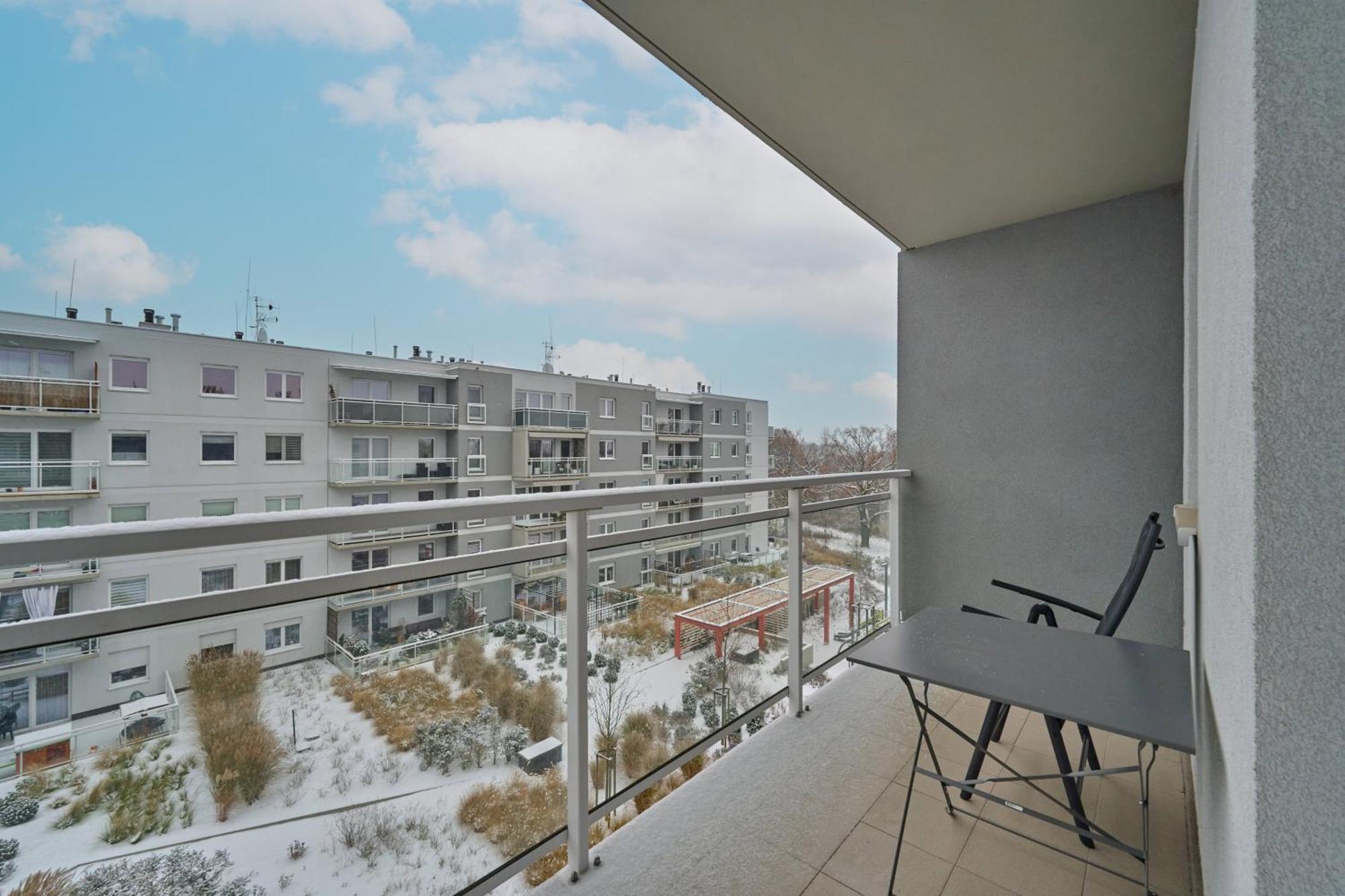 Wroclaw Rose Apartments By Noclegi Renters Exteriör bild