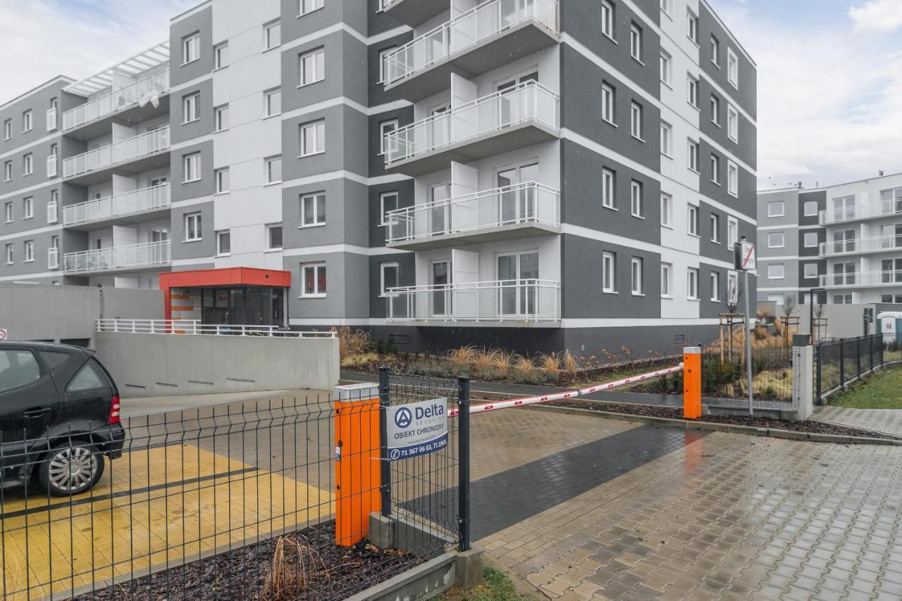 Wroclaw Rose Apartments By Noclegi Renters Exteriör bild