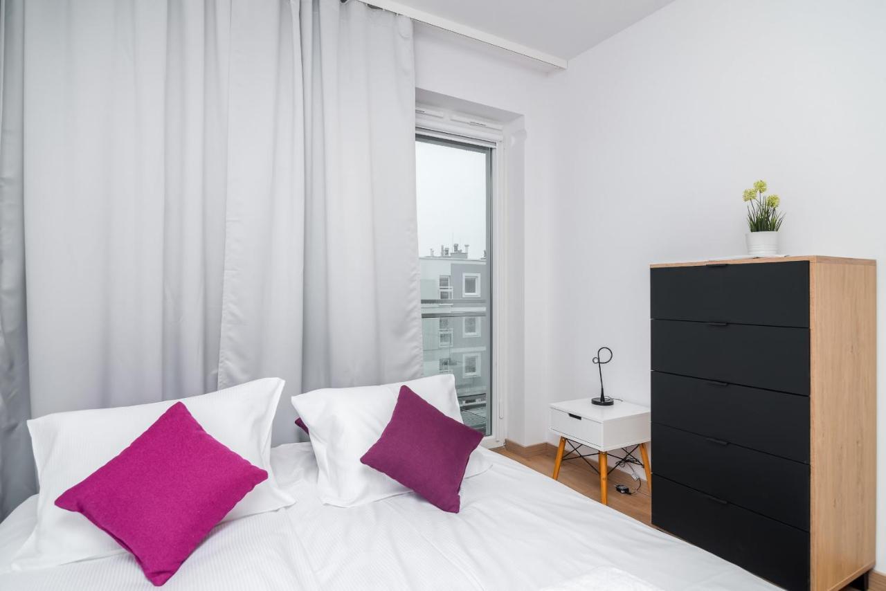 Wroclaw Rose Apartments By Noclegi Renters Exteriör bild