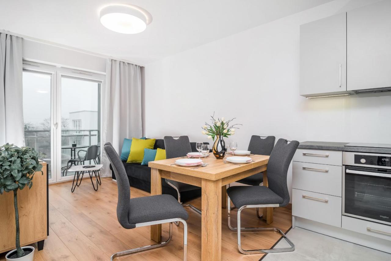 Wroclaw Rose Apartments By Noclegi Renters Exteriör bild